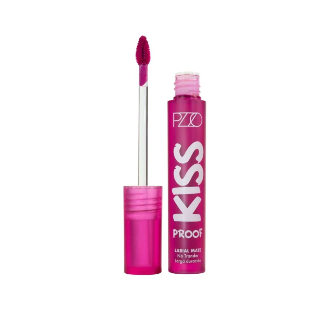 Labial Liquido Petrizzio Kiss Proof Intransferible Fucsia